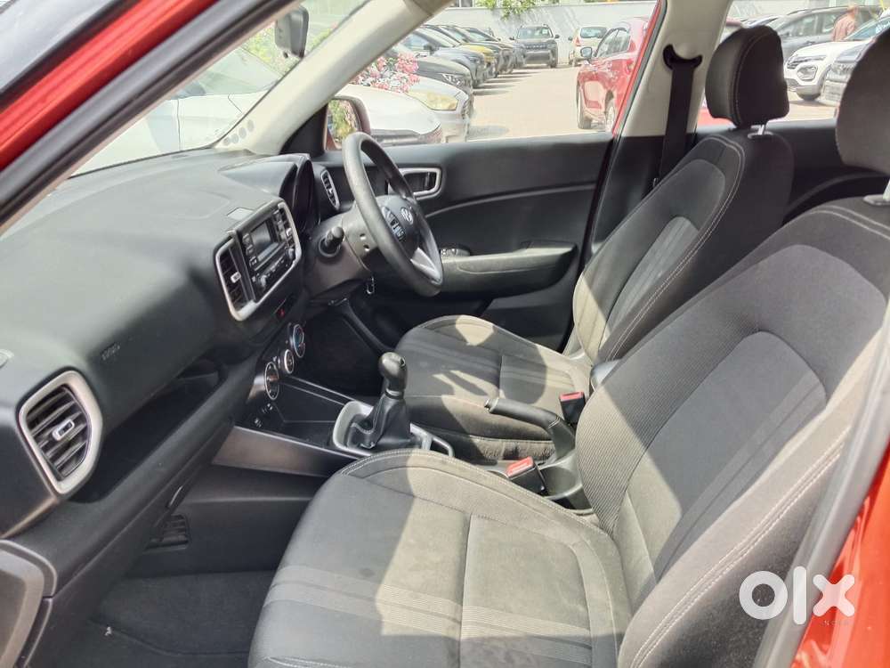 Hyundai Venue S, 2019, Petrol
