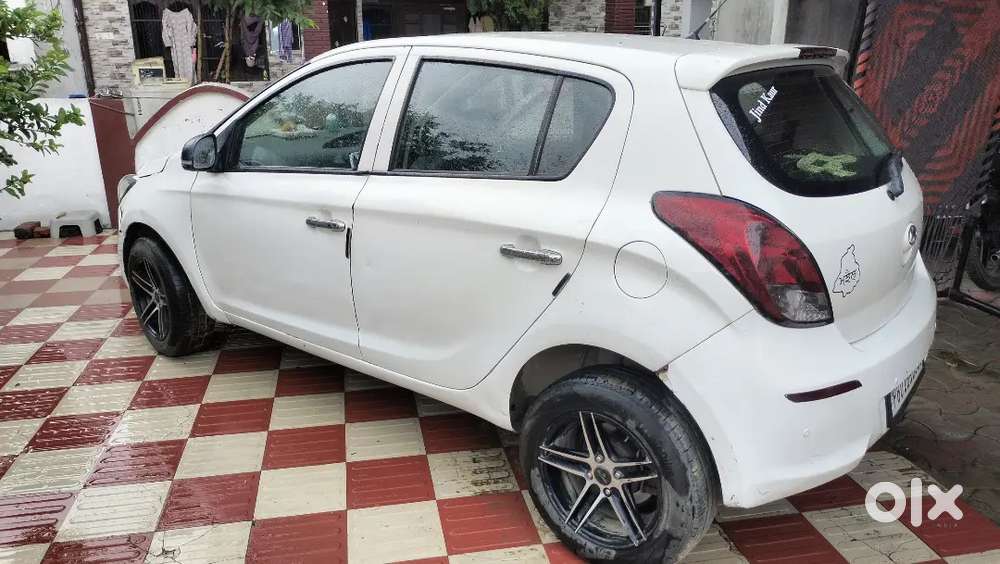Used By Army Person In Best Condition 2012 Hyundai I20 Diesel