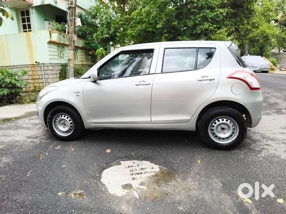 Maruti Suzuki Swift Ldi Optional, 2017, Petrol