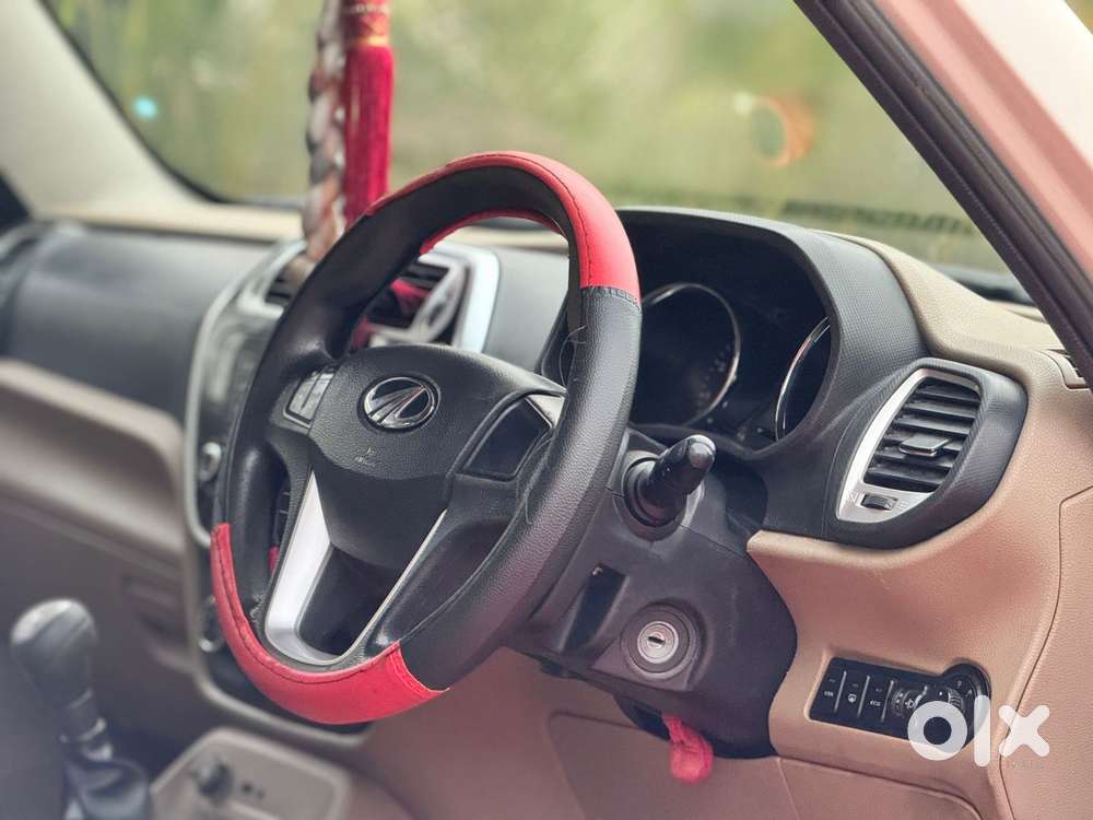 Mahindra Tuv 300 T8, 2016, Diesel