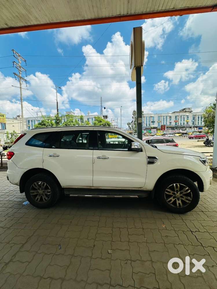 Ford Endeavour Diesel 96000 Km Driven