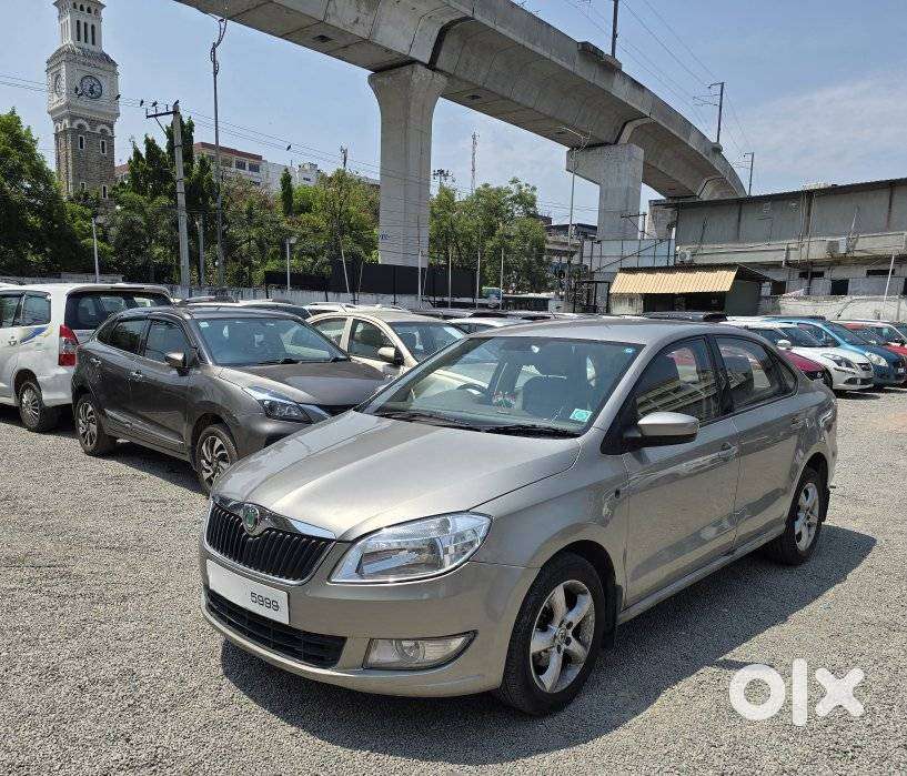 Skoda Rapid 1.5 Tdi Cr Elegance Plus, 2012, Diesel