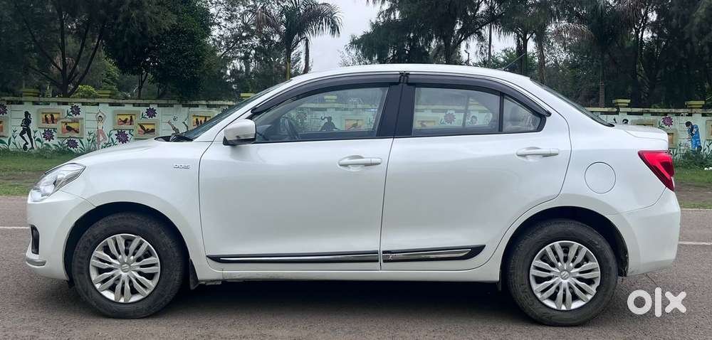 Maruti Suzuki Swift Dzire Vdi Bsiv, 2017, Diesel