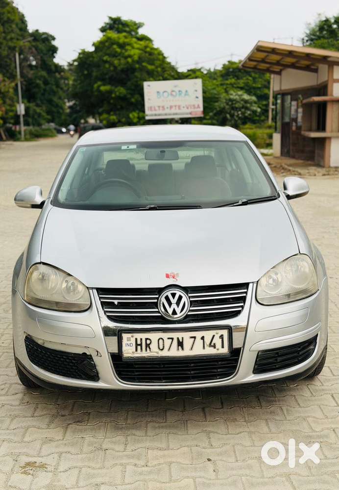 Volkswagen Jetta, 2010
