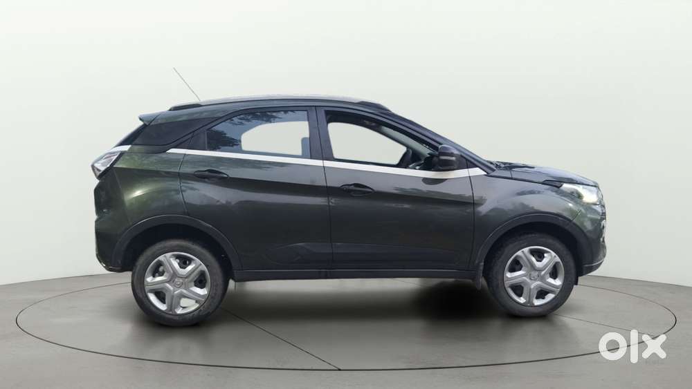 Tata Nexon 1.5 Revotorq Xma Amt (s), 2022, Diesel