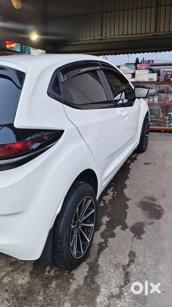 Tata Altroz 1.5 Xe 2022