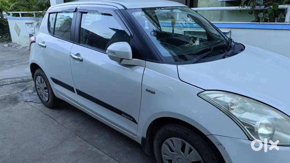 Maruti Suzuki Swift 2012