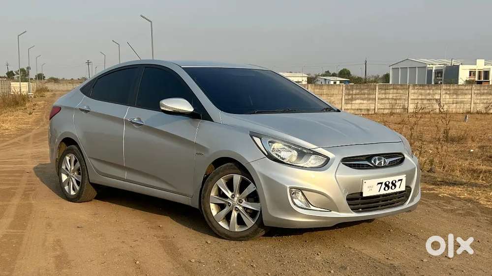 Hyundai Verna 2012