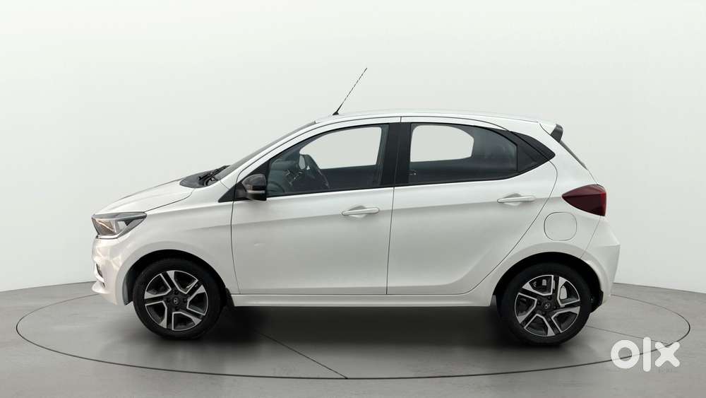 Tata Tiago 1.2 Revotron XZ Plus, 2020, Petrol