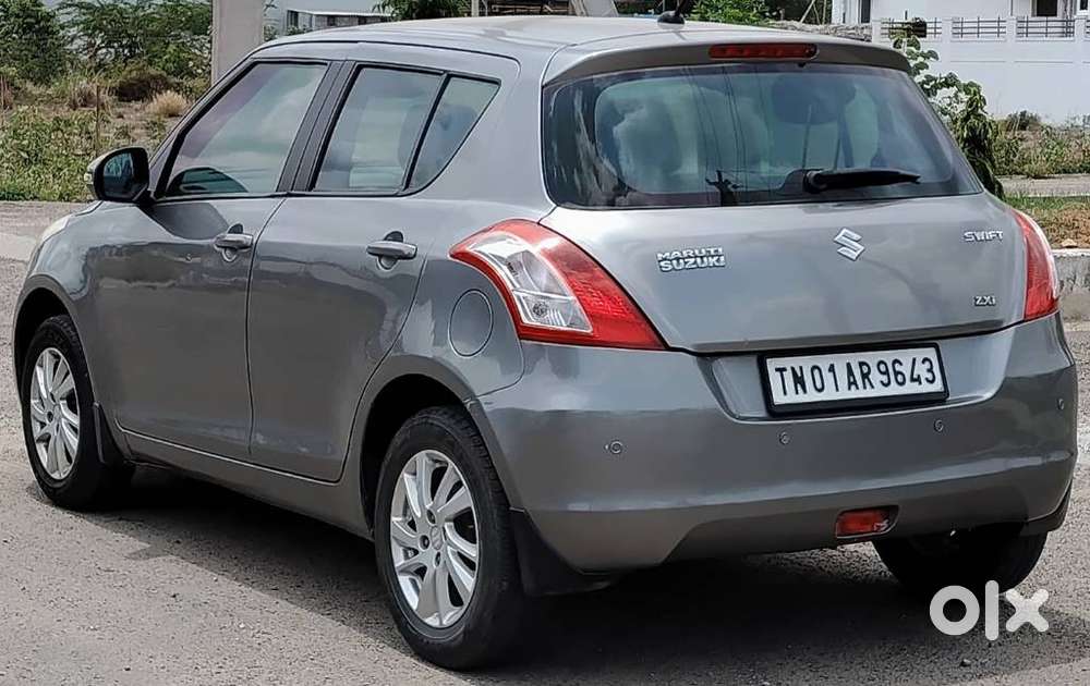 Maruti Suzuki Swift Vvt Zxi, 2012, Petrol