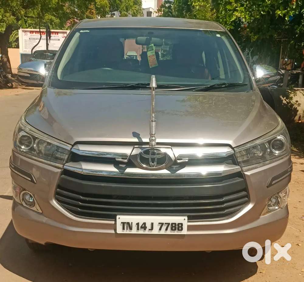 Toyota Innova Crysta 2017