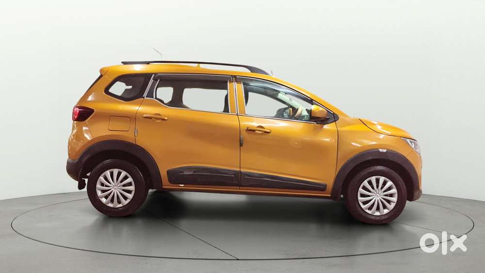 Renault Triber Rxl, 2021, Petrol