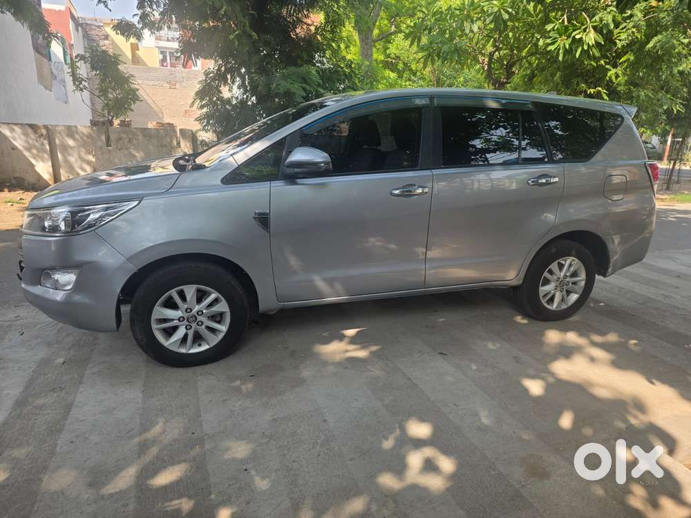 Toyota Innova Crysta 2.4 G Mt 7 Str, 2018, Diesel