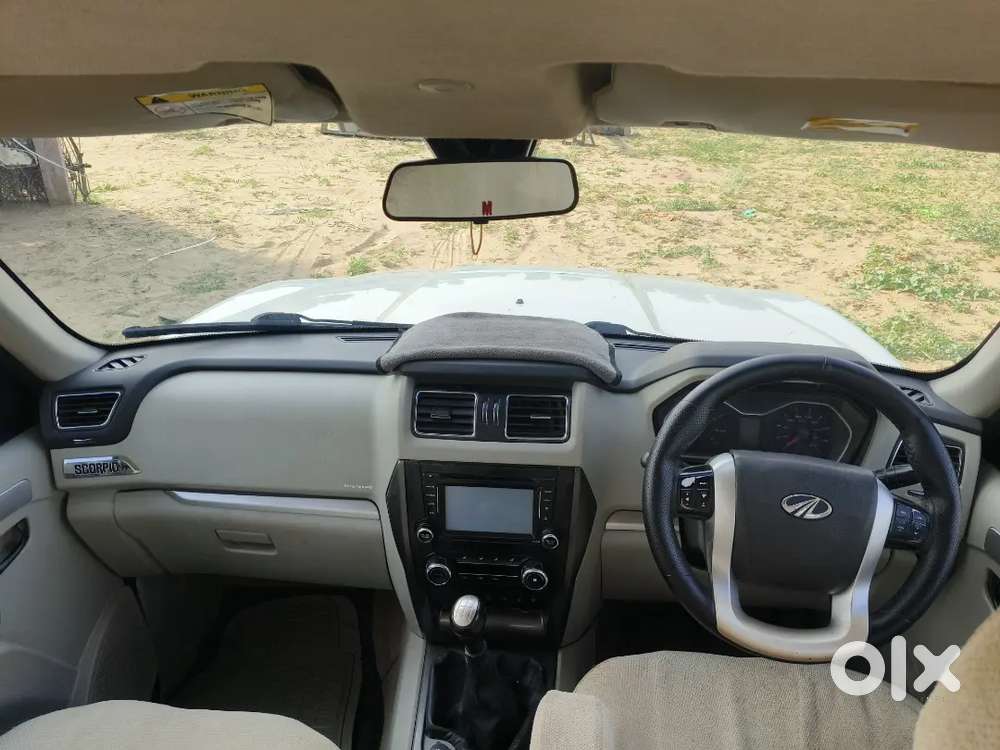 Mahindra Scorpio 2017