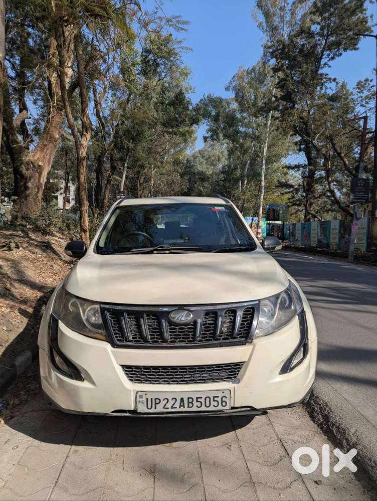 Mahindra Xuv500 2015 Diesel 130000 Km Driven