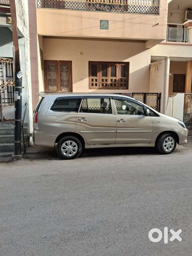 Toyota Innova 2009