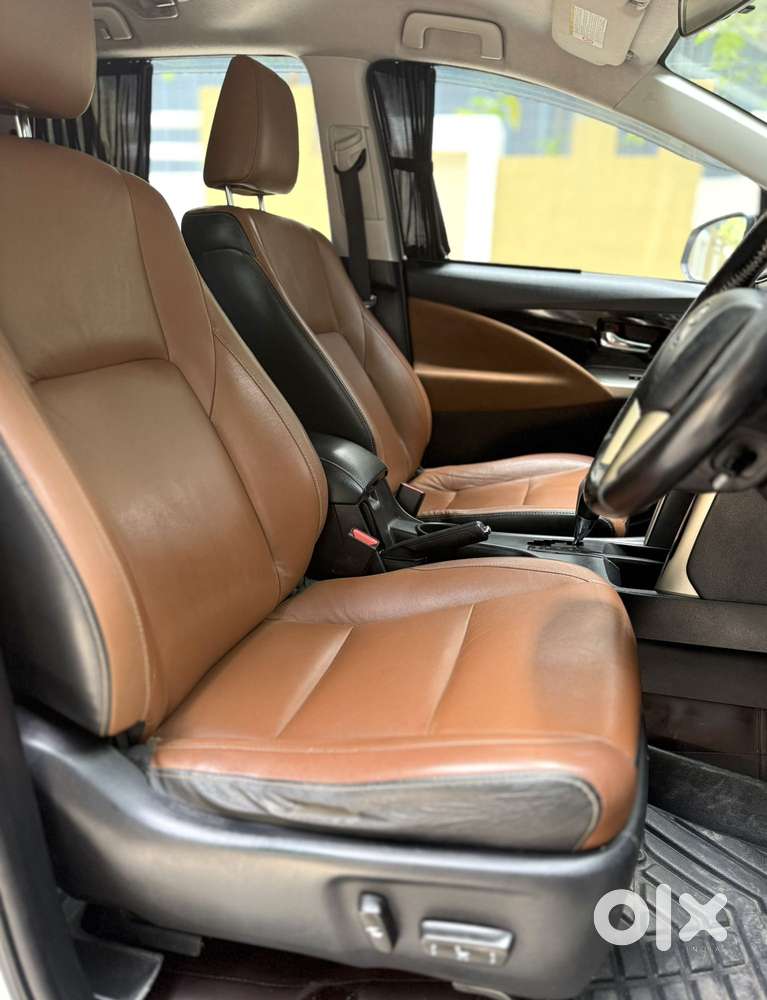 Toyota Innova Crysta 2.8 Zx At, 2017, Diesel