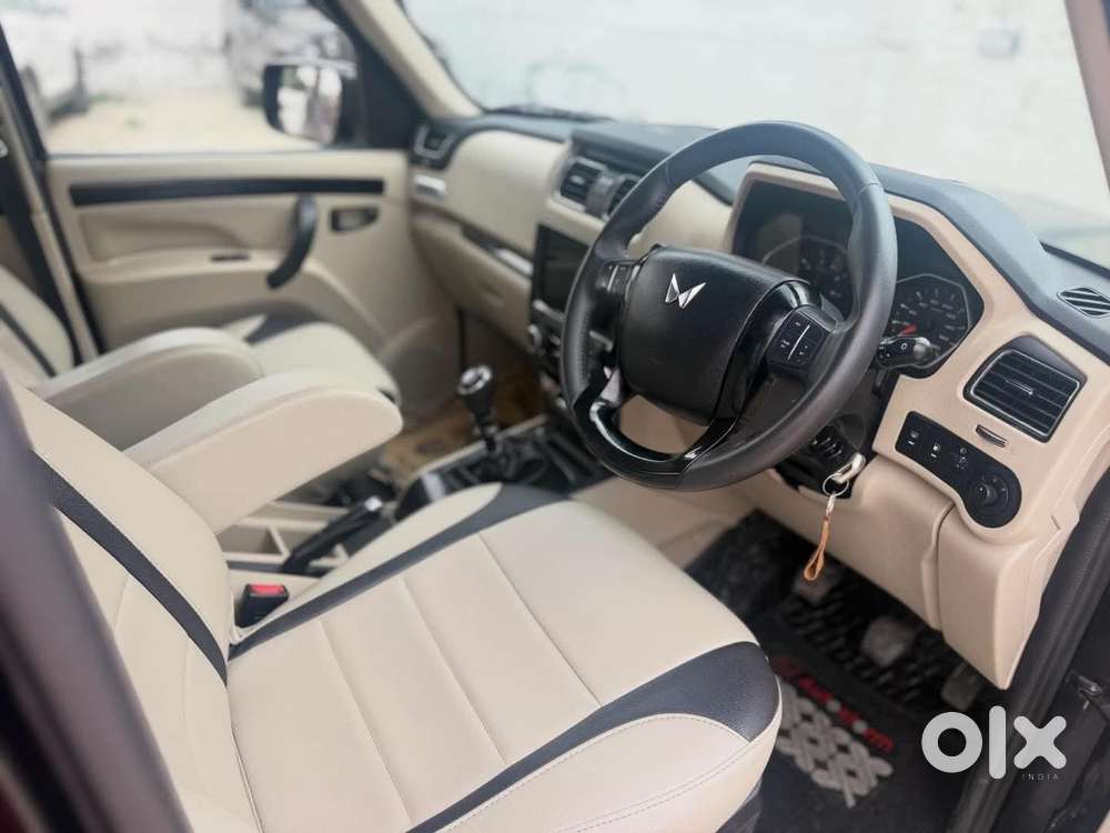 Mahindra Scorpio S11 Mt 7s, 2024, Diesel
