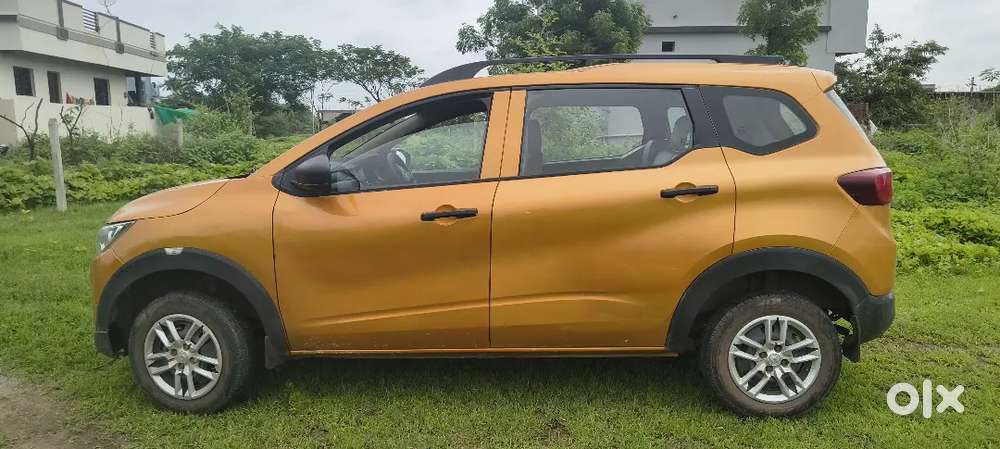 Renault Triber Petrol 2022
