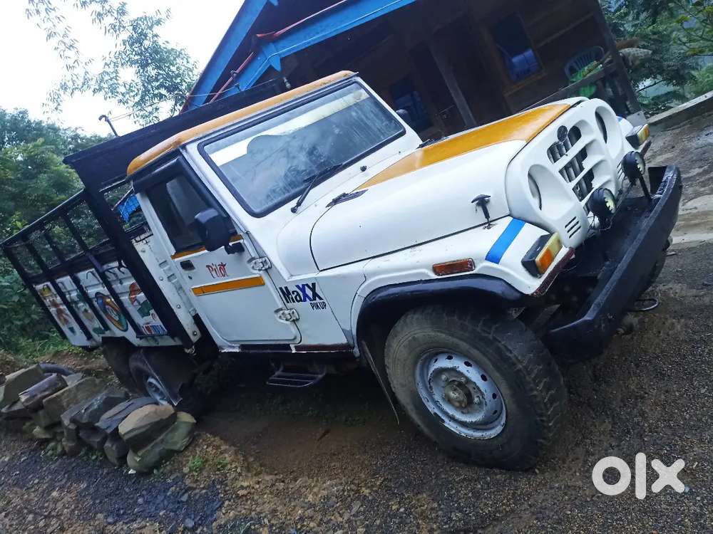 Mahindra Maxx