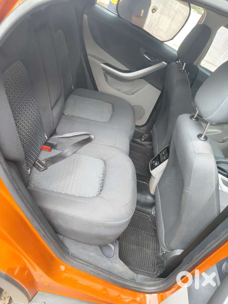 Tata Nexon 2019 Petrol Well Maintained ( Single Owner Lady Driven)