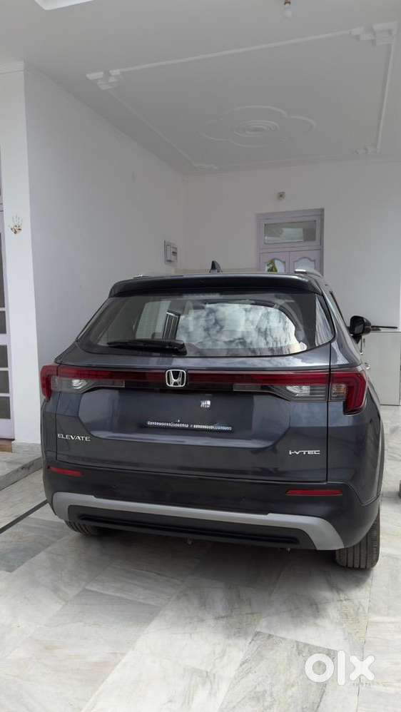 Honda  Elevate Zx Mt Petrol  2024