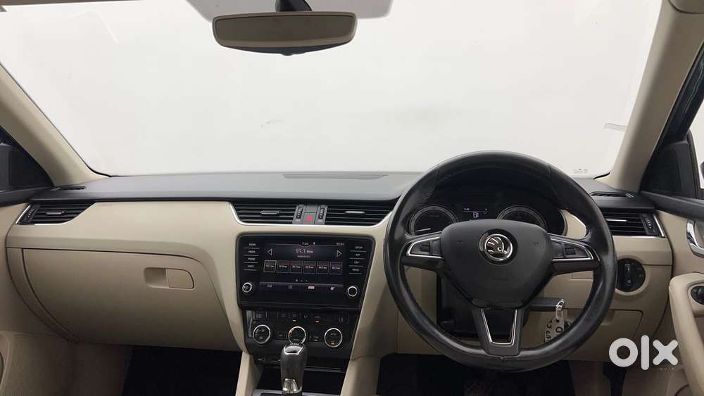 Skoda Octavia 1.8 Tsi Style At, 2017, Petrol