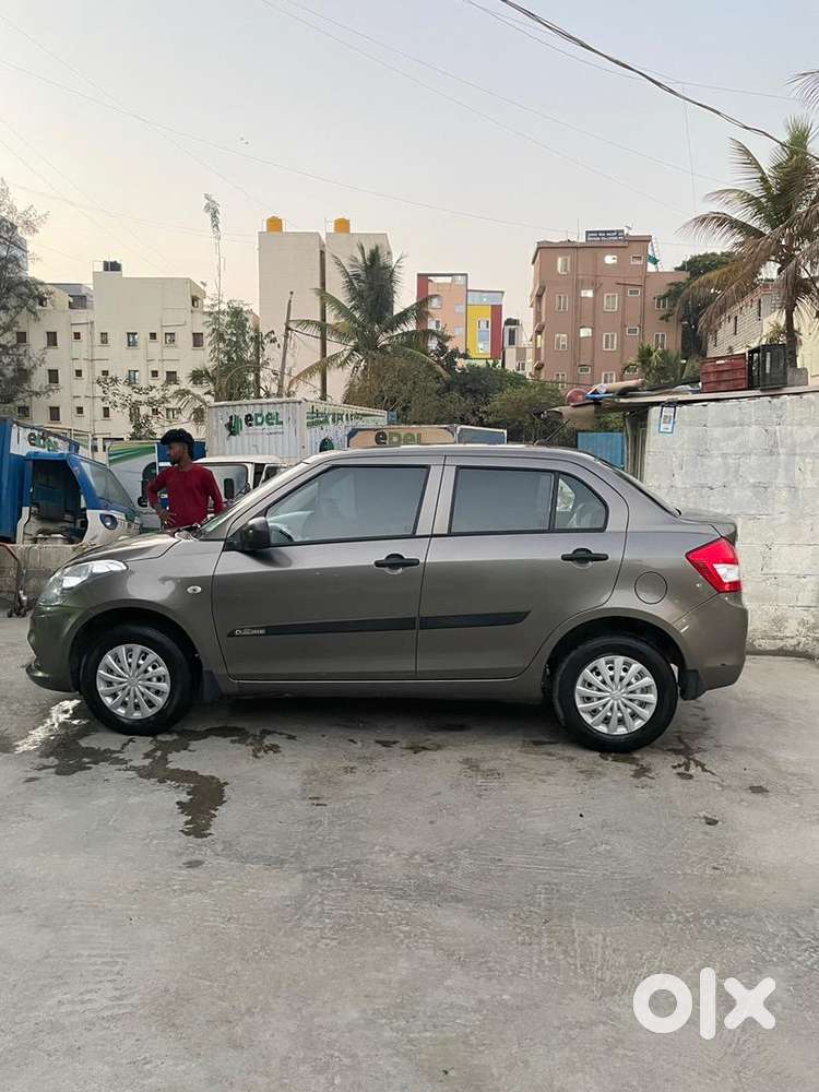 Maruti Suzuki Swift Dzire 2017 Petrol Well Maintained