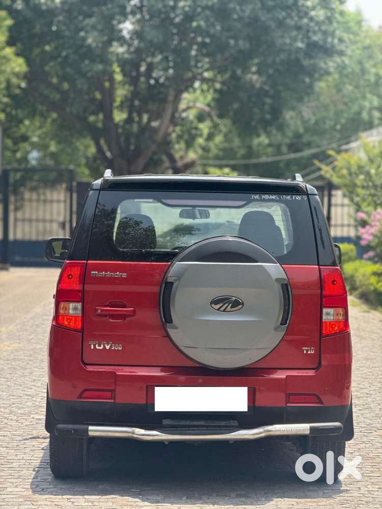 Mahindra Tuv 300 T10 Dual Tone, 2019, Diesel