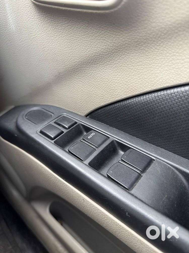 Maruti Suzuki Celerio 1.0 Vxi Amt, 2014, Petrol
