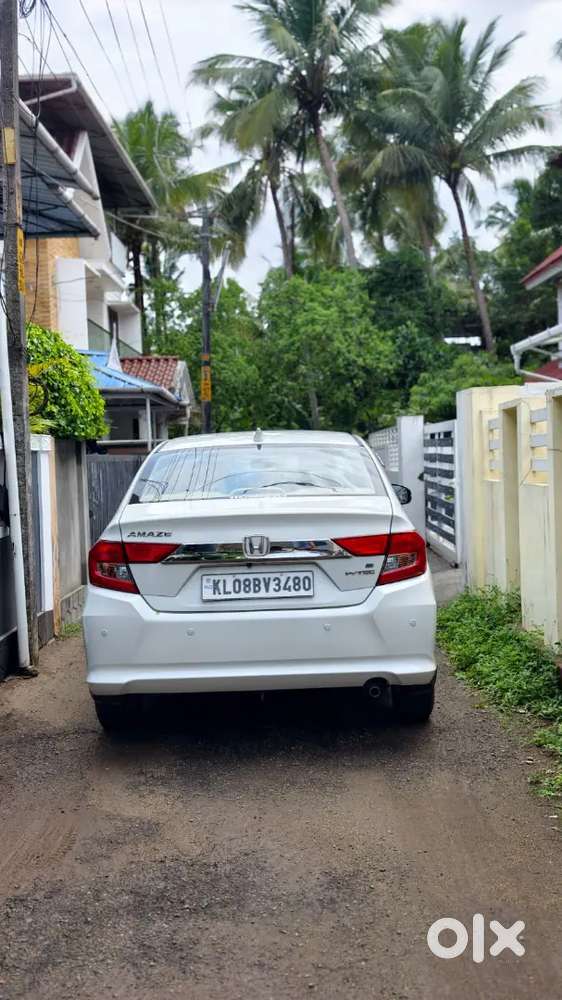 Honda Amaze 2020 Petrol 16000 Km Driven, Well Maintained