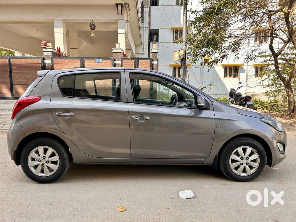 Hyundai I20 2010-2012 1.2 Asta Option With Sunroof, 2012, Petrol