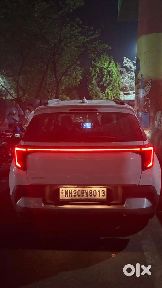 Kia Sonet 2025 Petrol 11000 Km Driven