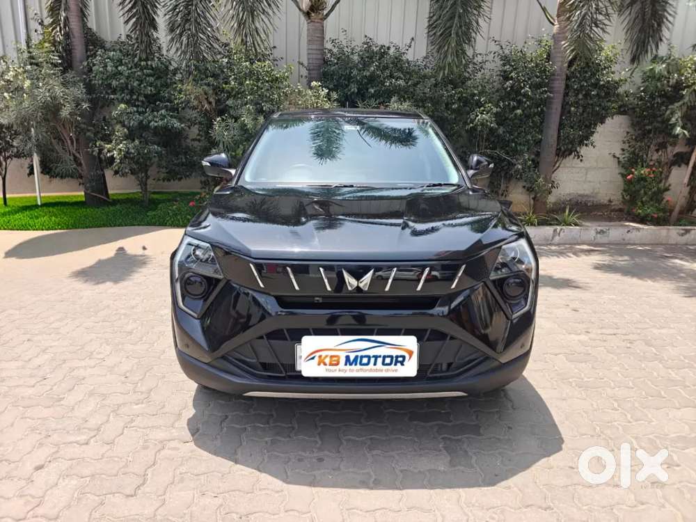 Mahindra Xuv 3xo, 2025, Petrol