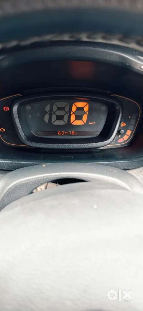 Mahindra Renault Logan 2016 Petrol Manual