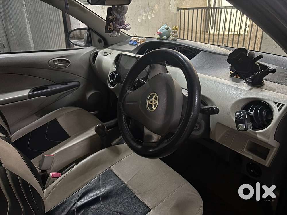Toyota Etios Liva Petrol Manual 2015