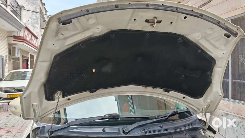 Maruti Suzuki Swift Vxi 2017
