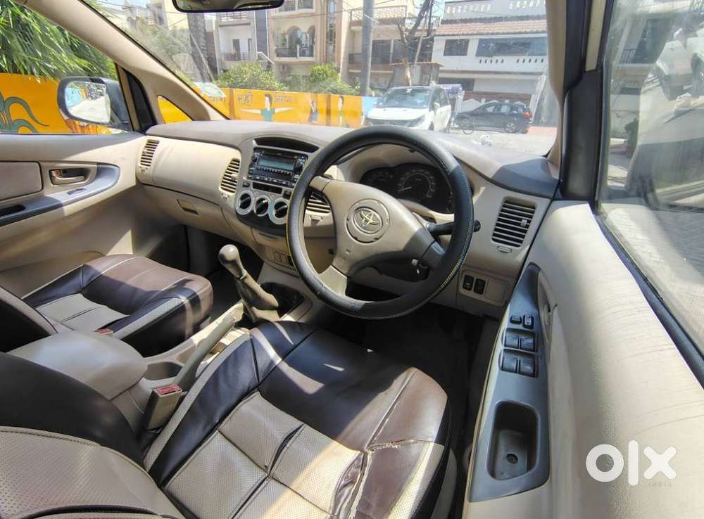 Toyota Innova 2004-2011 2.0 G (petrol) 8 Seater Bs Iv, 2009, Diesel