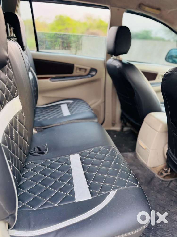 Toyota Innova 2009-2011 2.0 Vx 8 Str, 2010, Diesel