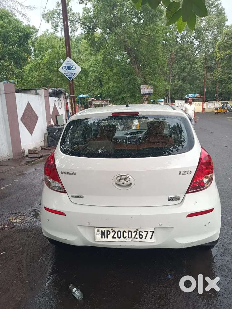 Hyundai I20 Sportz Diesel Car 2012