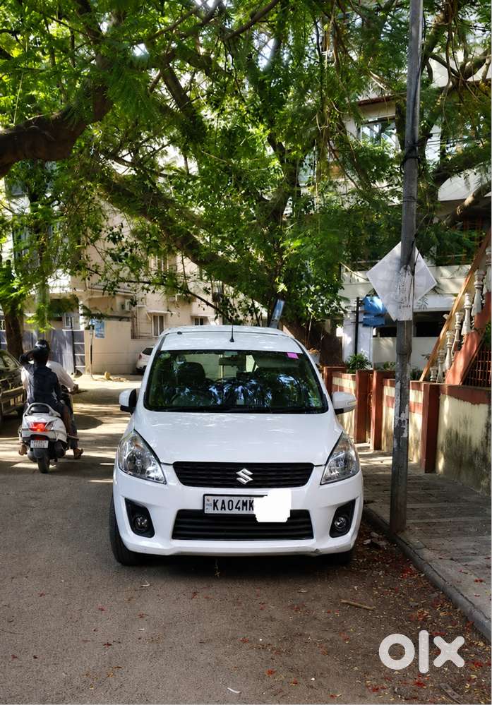 Maruti Suzuki Ertiga 2011 Petrol 58000 Km Driven