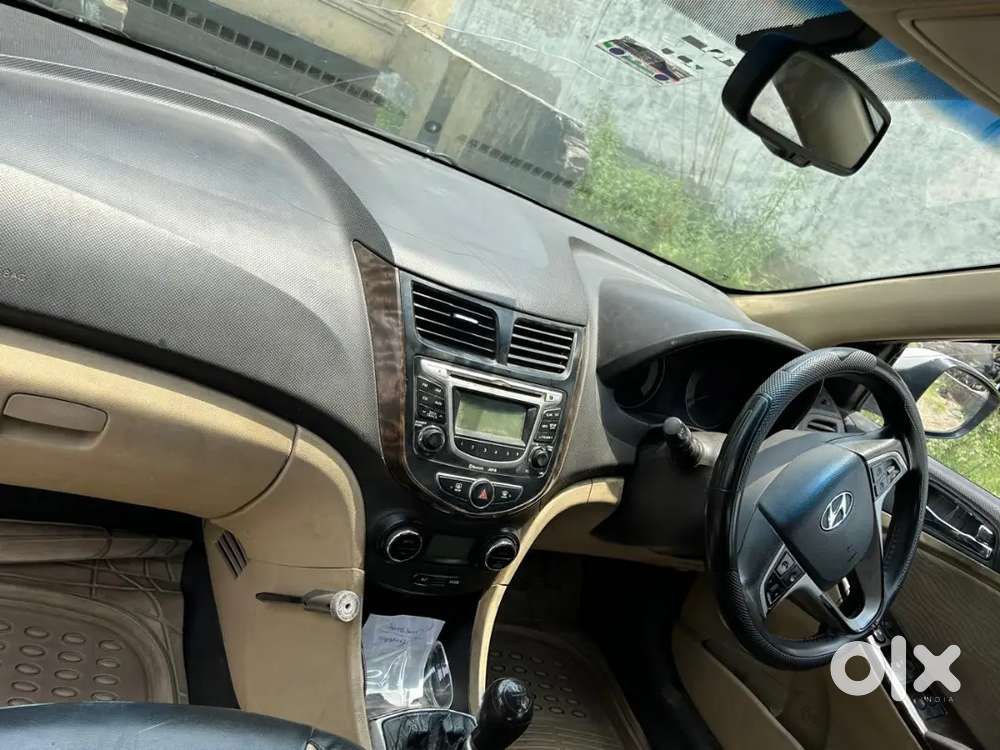 Hyundai Verna 2012 Cng & Hybrids 125000 Km Driven