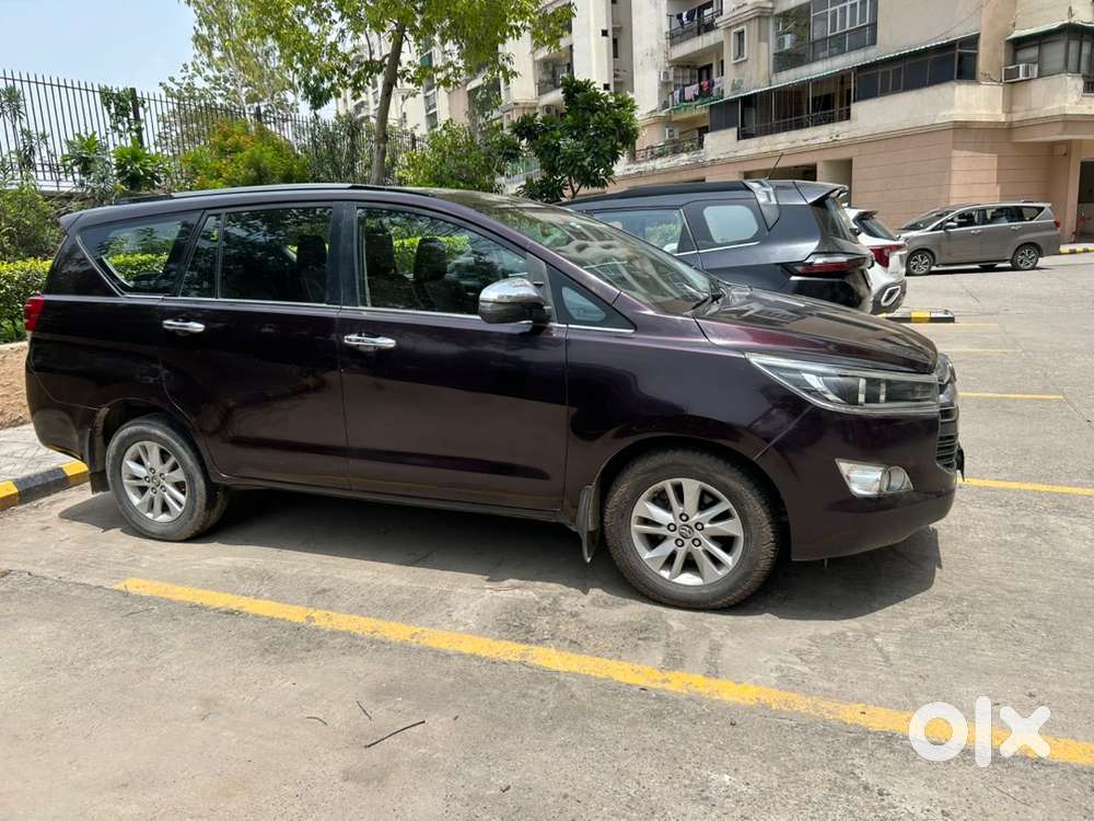 Toyota Innova Crysta 2018