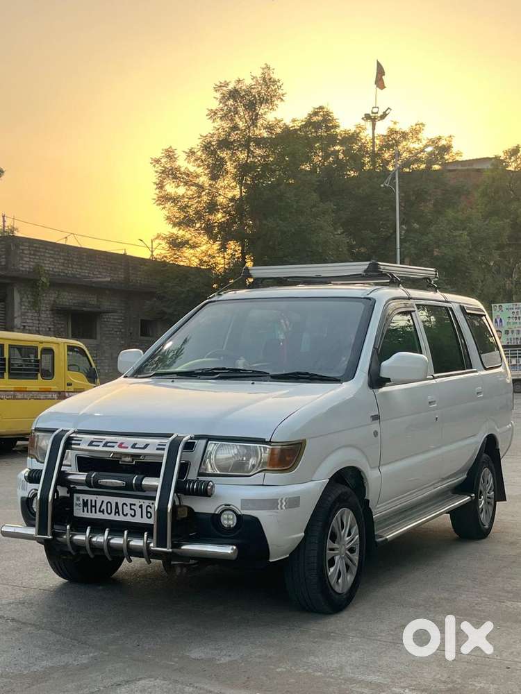 Chevrolet Tavera Neo 3 10 Seats Bsiv, 2014, Diesel