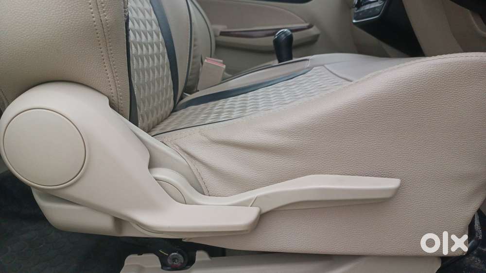 Maruti Suzuki Swift Dzire Zxi + Mt, 2018, Petrol