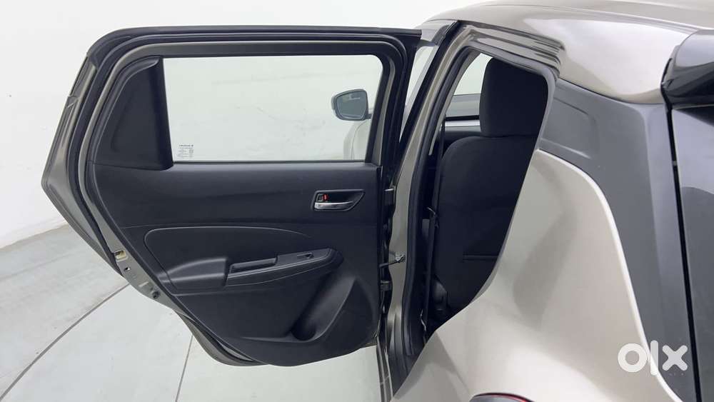 Maruti Suzuki Swift Amt Vvt Vxi, 2022, Petrol