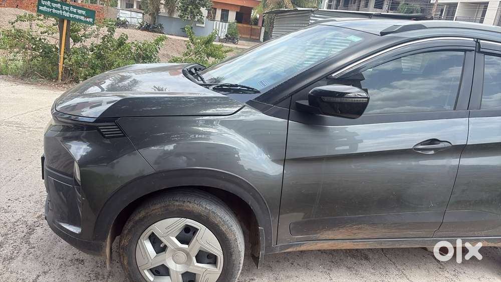 Tata Nexon 2025 Diesel Well Maintained