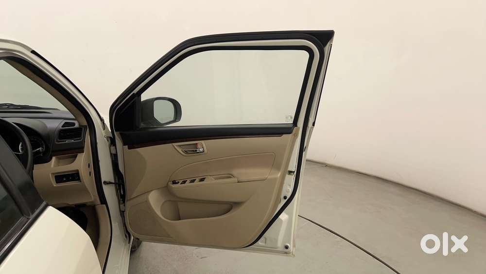 Maruti Suzuki Swift Dzire 1.3 Vxi, 2015, Petrol