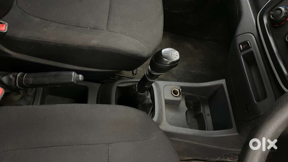 Renault Kwid Rxe, 2016, Petrol