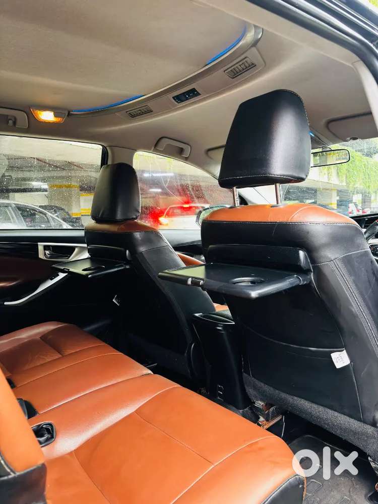 Toyota Innova Crysta 2.4 Vx 2022